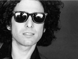 Calamaro arrasa en un concierto en Pirineos Sur