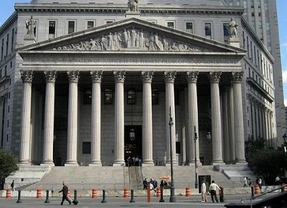 La procuradora del Tesoro, el secretario de Finanzas y el secretario de Legal y Técnica a Nueva York