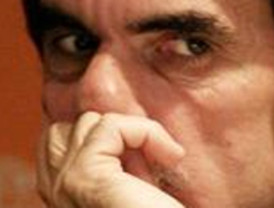 A tres días del abrazo Aznar-Rajoy, el ex presidente lanza un discreto 'viaje' a su sucesor