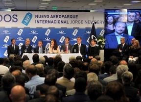 Cristina destacó la transformación del aeroparque "desde que se incrementó la economía y el turismo"