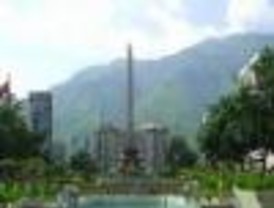 Colectivo español Basurama invita a reutilizar los desechos de Caracas