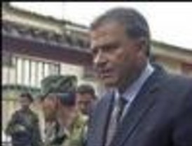 Cesan a director de la policia colombiana, espiaba políticos