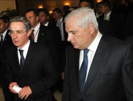 Uribe propone creación de Interconexión eléctrica para países del Caribe