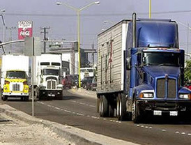 El bloqueo a camiones de carga de nuestro país a EE.UU., costó a ese país 2.400 millones de dólares