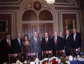 Se reúne el Presidente Calderón con líderes legislativos de EE.UU.