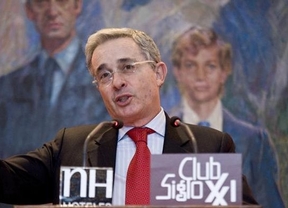 Desactivan una bomba en el teatro Gran Rex, donde mañana disertará el ex presidente de Colombia Uribe