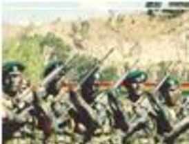 Las Fuerzas Armadas y la Policía en apronte