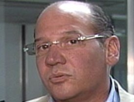 Botti aconseja al Gobierno incentivar al sector privado en vez de expropiar