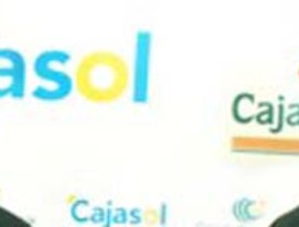 Cajasol y Caja Guadalajara firman el protocolo para su unión por absorción