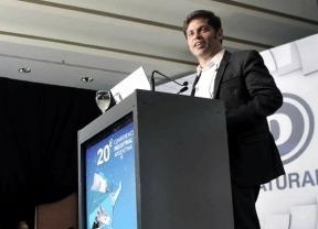 Kicillof le pidió a los empresarios que "cuando defiendan la industrialización defiendan también la inclusión"