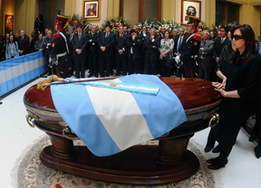 Lo que faltaba: acusan a Cristina y a Máximo de asesinar a Néstor Kirchner