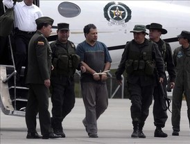 Uribe dice que la captura de 'Don Mario' fue un alivio tras una semana de vigilia