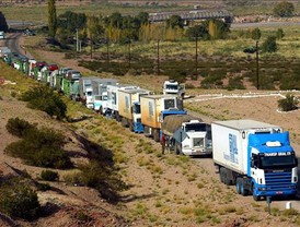 Camioneros chilenos protestarán en la frontera con Bolivia