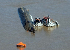Rescatistas hallaron el cuerpo del capitán del buque hundido