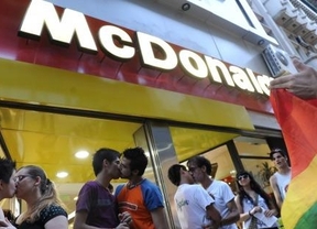 Empleados de McDonald's buscan apoyo en Argentina y Brasil para subir sueldos