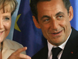Bruselas no se cree tampoco las medidas antidéficit de Alemania y Francia
