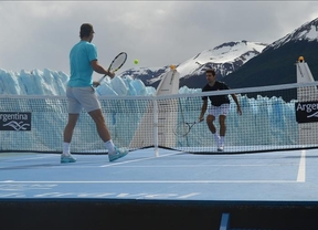 Nadal y Djokovic jugaron al tenis en el glaciar argentino Perito Moreno