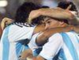 Argentina venció a Venezuela por 2 a 0 sin complicaciones