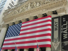 Wall Street sube por la decisión de GE sobre dividendo