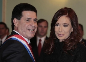Cristina Fernández invitó a Cartes a reunirse en Argentina
