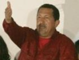 Chávez ofrece a Ecuador la utilización de sus refinerías de petróleo para 