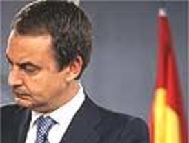Amargo, duro y difícil día para Zapatero en la prensa