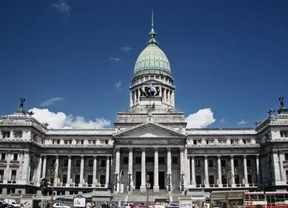 Tras la muerte de Nisman, la reunión de Diputados "sigue en pie" y la oposición emitirá un documento