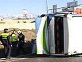 Al menos 23 personas fallecen en las carreteras españolas durante el fin de semana del Puente de mayo, 15 menos que el año pasado