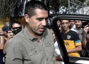 El presidente del Palmeiras descartó la llegada de Riquelme