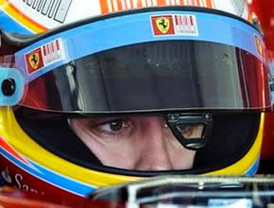 Alonso estrenó su nuevo Ferrari en el circuito de Valencia