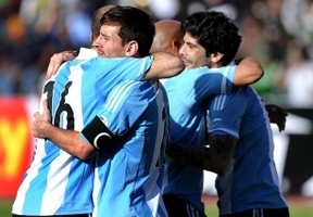 España y Argentina en la cima del fútbol mundial