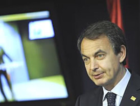 Ofensiva para presionar a Zapatero: anunciará su retirada tras el verano