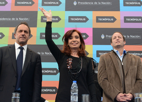 La presidenta le pidió a Clarín, La Nación, Perfil e Infobae que "no ofendan la inteligencia de la gente"