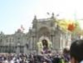 Señor de los Milagros recorrió Lima por Semana Santa