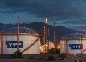 La acción de YPF, en el tope de los rendimientos de las petroleras