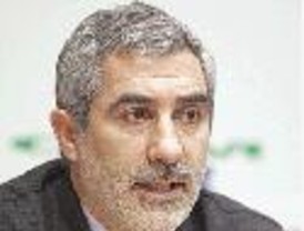 Llamazares propone un 'plan urgente de calidad' para el sistema educativo