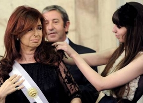 'No dejaremos las convicciones, vamos a trabajar por una Argentina justa y solidaria' prometió Cristina