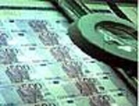 El déficit comercial de la zona euro se redujo un 21%