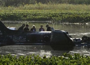 Hallan carbonizados los cuerpos de siete de los ocupantes del avión argentino que se estrelló en Uruguay