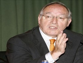 Pizarro dice que los privilegios entre CCAA son 'irritantes' y Valcárcel denuncia el 'sectarismo' de Zapatero