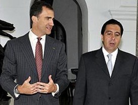 Príncipe Felipe y Torrijos apoyan la legalidad en Honduras