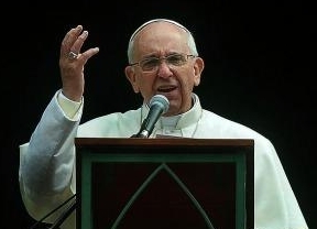 El Papa desmintió haber convocado a una mesa de diálogo con dirigentes argentinos