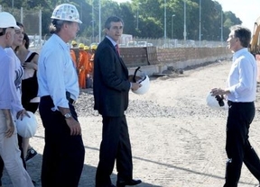 Randazzo y Macri recorrieron obras de ampliación de la autopista Illia