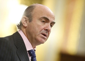 El ministro de Economía español consideró que "todo lo que suponga cerrar incertidumbres es bueno"