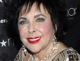 Elizabeth Taylor, hospitalizada por una insuficiencia cardiaca