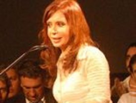 Cristina pidió que “levanten el paro para dialogar”