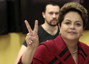 Dilma irá a segunda vuelta con el socialdemócrata Neves