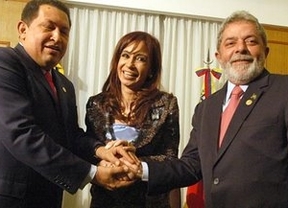 Para Chacho Álvarez 'La muerte de Chávez representa un gran desafío para la región'