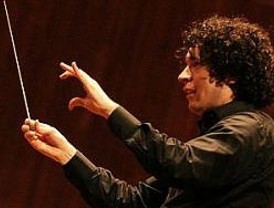 Abreu, Dudamel y Cabrera reciben orden Santiago de León