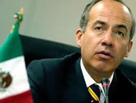 FCH asistirá a la cumbre y no estará en convención panista
